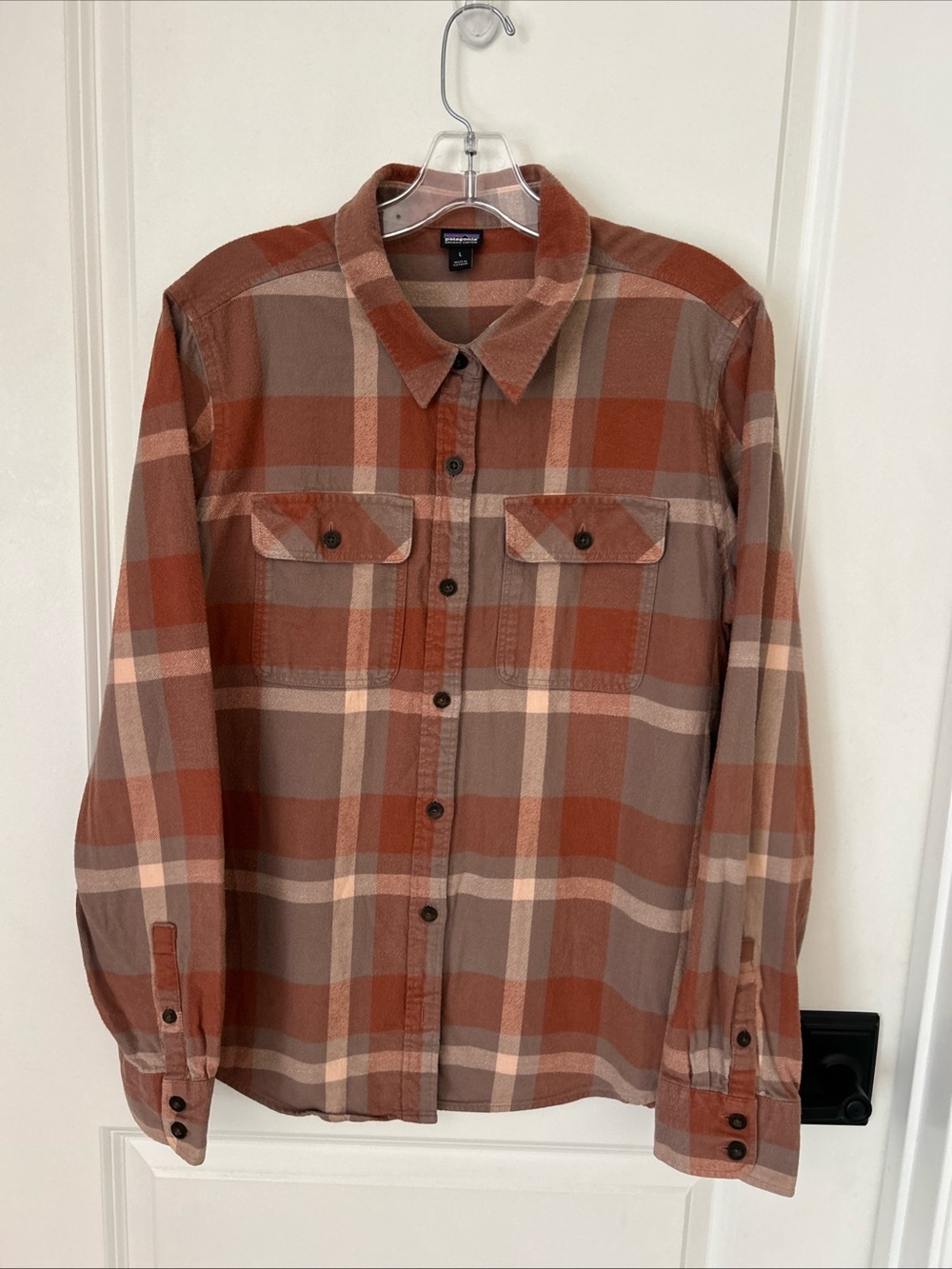 Patagonia Organic Cotton Midweight Fjord Flannel Shirt Women’s Sz L Rust Plaid